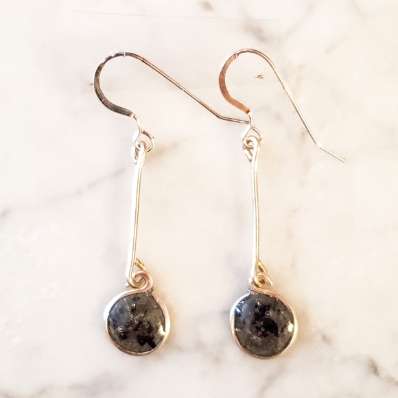 Marbled Resin Earrings - Picture 3 of 4